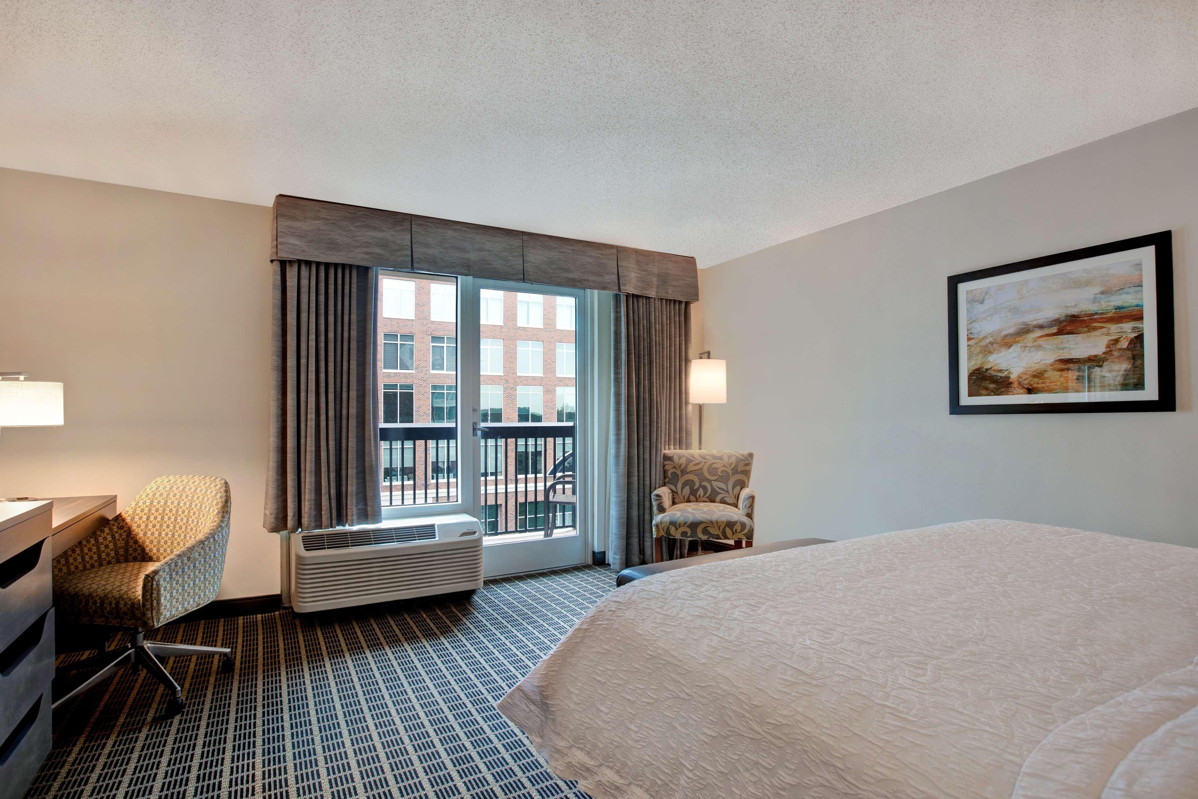 Hampton Inn & Suites Greenville-Downtown-Riverplace Zewnętrze zdjęcie