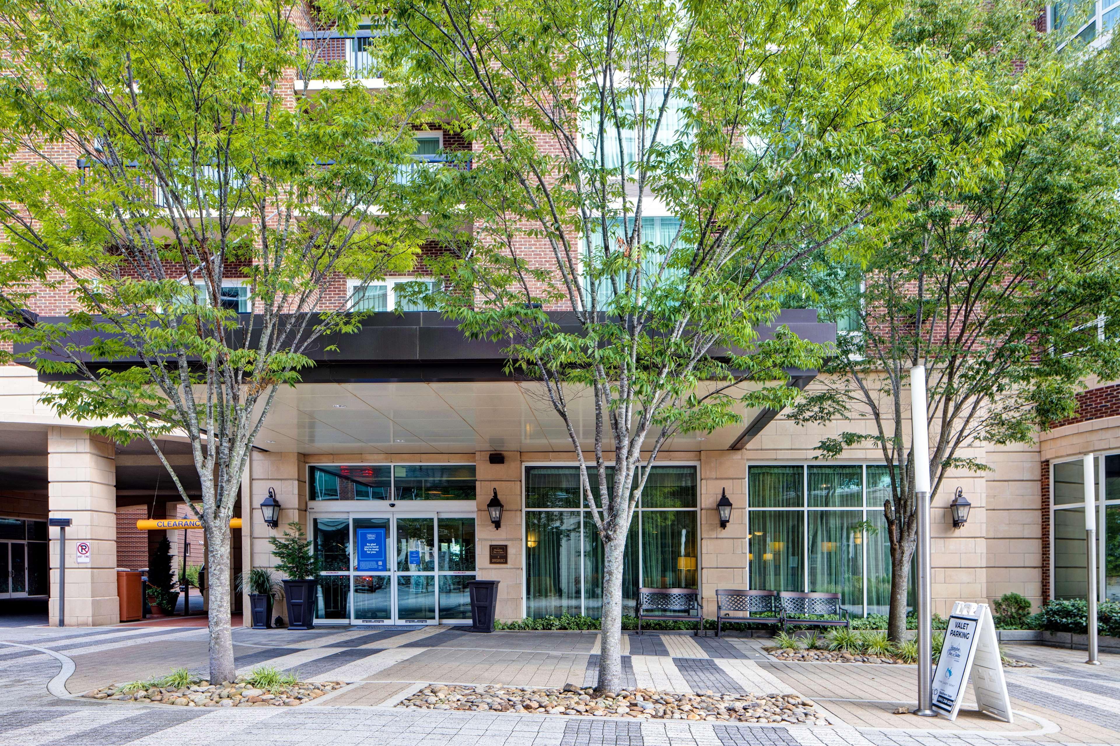 Hampton Inn & Suites Greenville-Downtown-Riverplace Zewnętrze zdjęcie