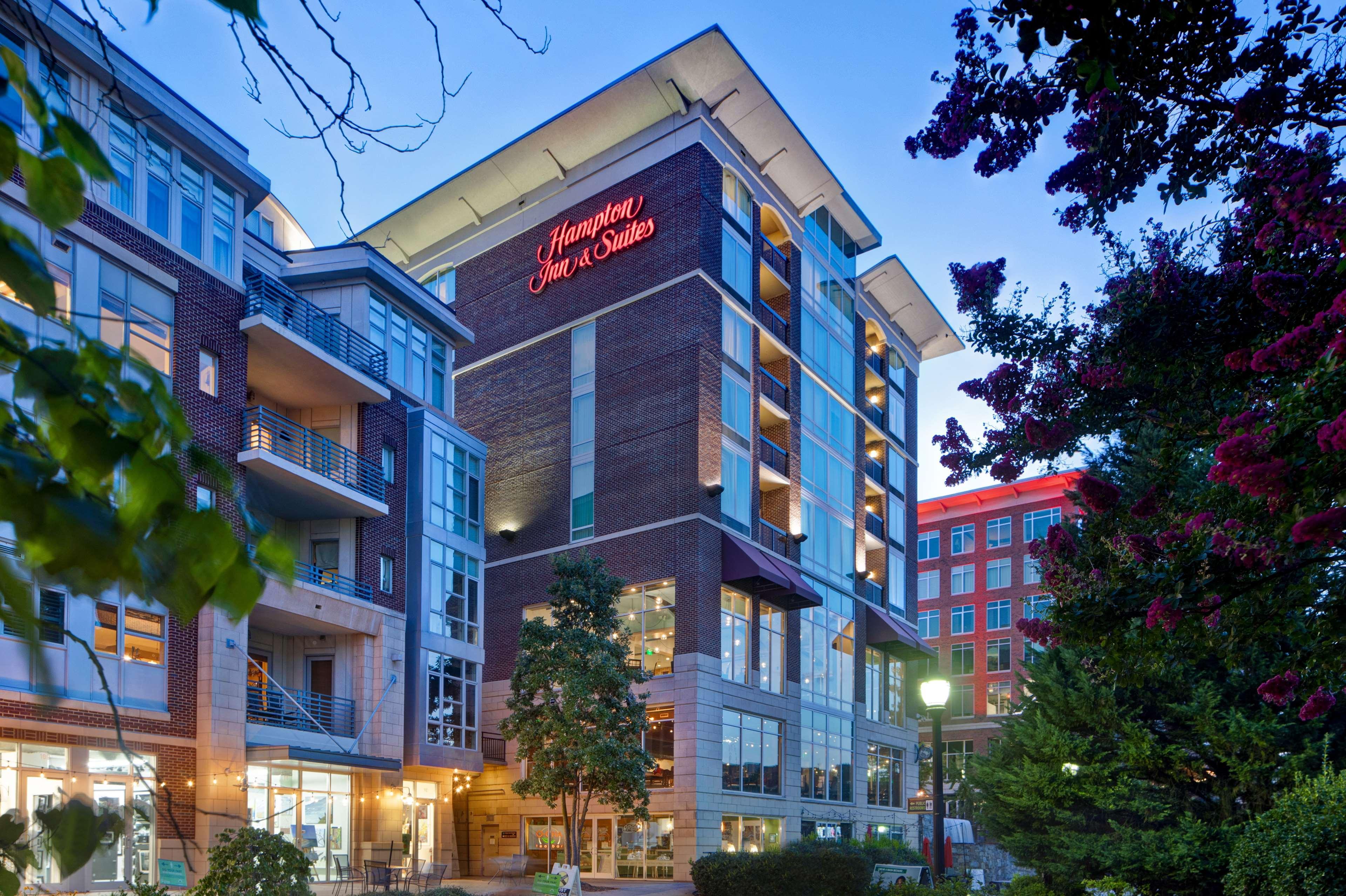 Hampton Inn & Suites Greenville-Downtown-Riverplace Zewnętrze zdjęcie