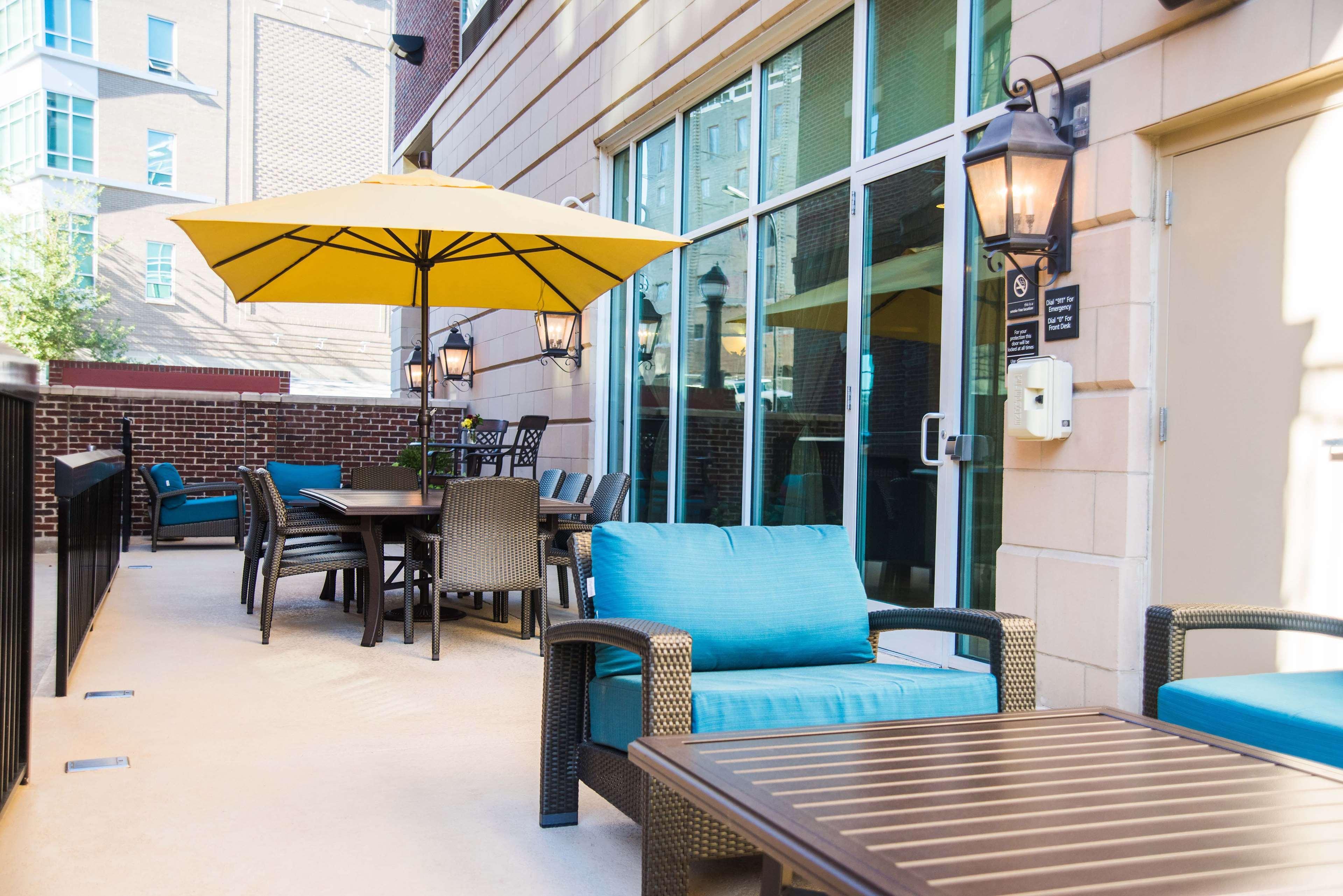 Hampton Inn & Suites Greenville-Downtown-Riverplace Zewnętrze zdjęcie
