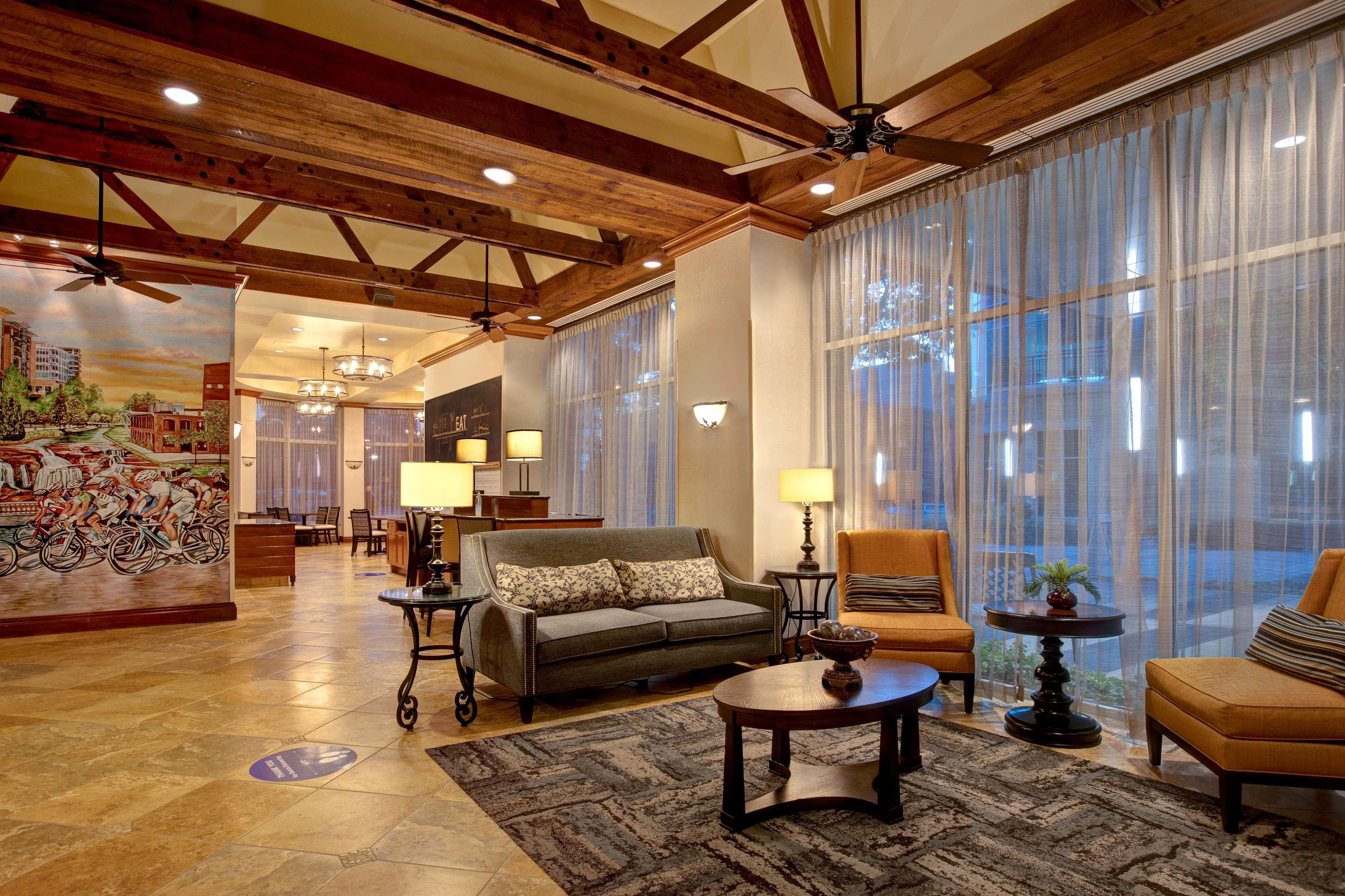 Hampton Inn & Suites Greenville-Downtown-Riverplace Zewnętrze zdjęcie