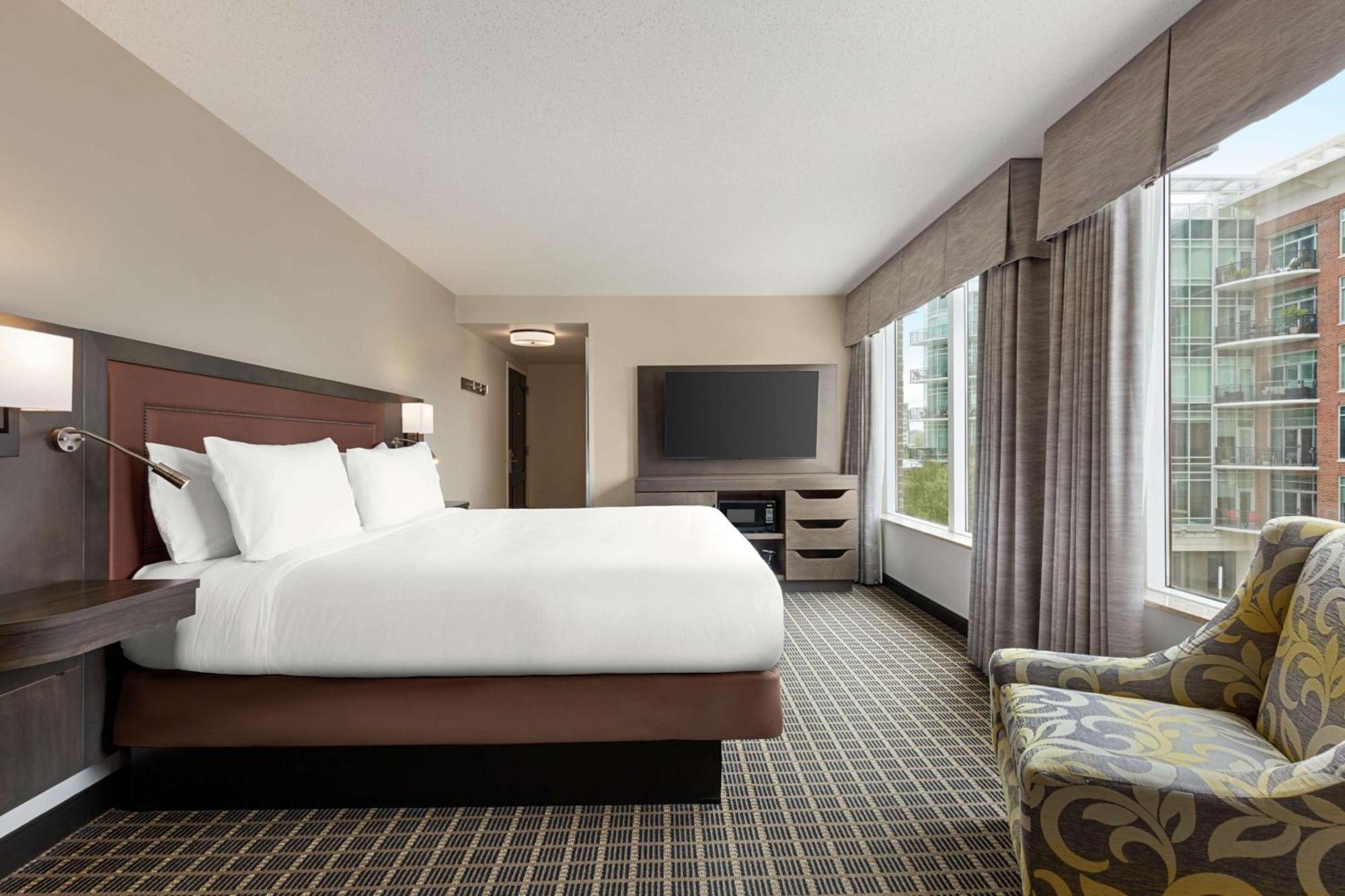 Hampton Inn & Suites Greenville-Downtown-Riverplace Zewnętrze zdjęcie