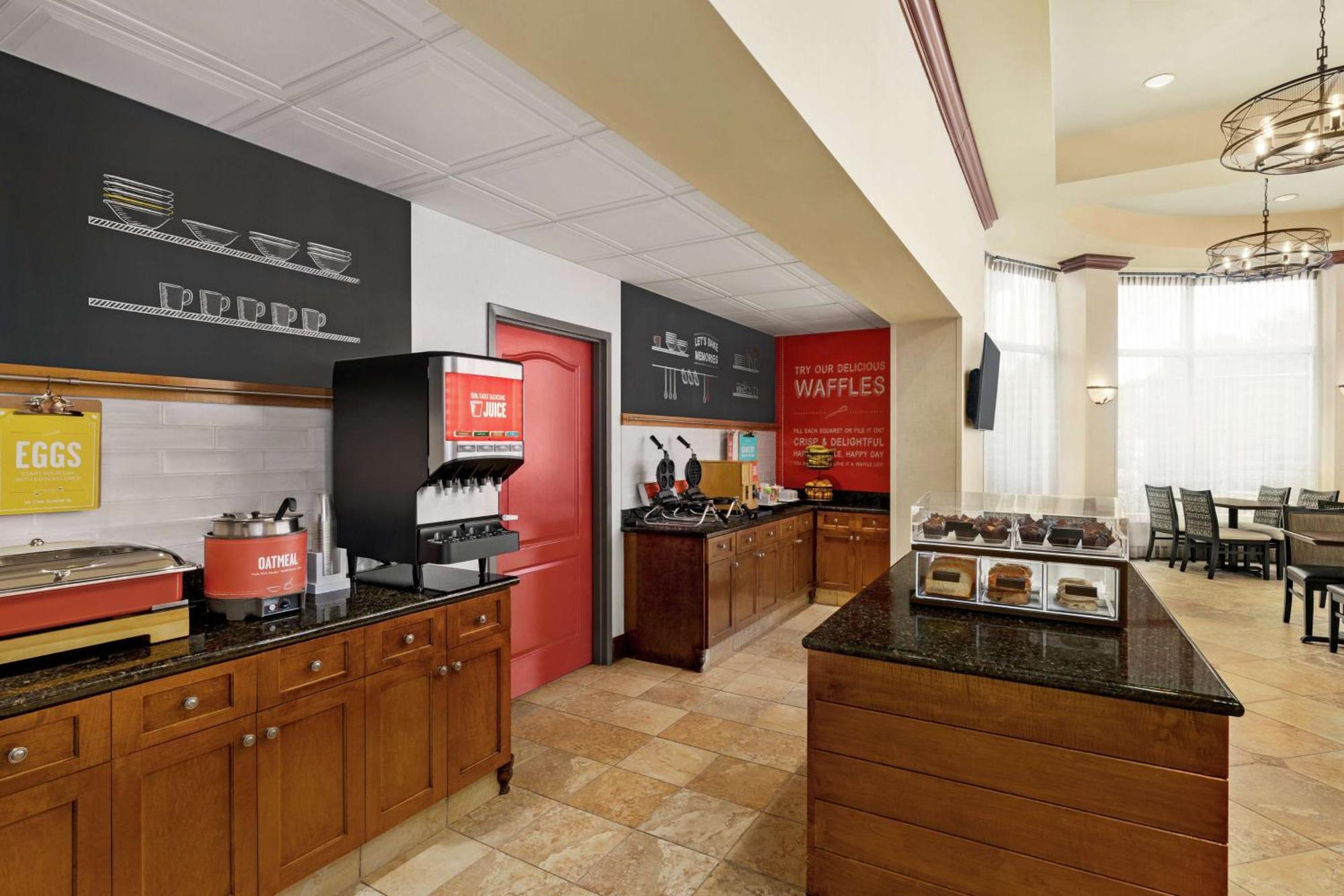Hampton Inn & Suites Greenville-Downtown-Riverplace Zewnętrze zdjęcie